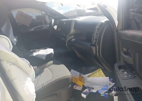 2024 Ram 2500 Tradesman 4X4 6'4 Box z USA, uszkodzony, nr VIN 3C6UR5CL3RG270432